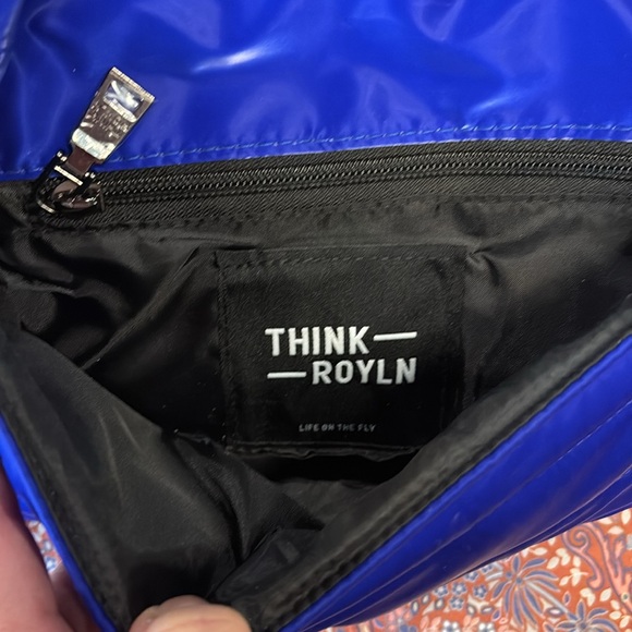 Think Rolyn Jagger Bag - Picture 3 of 10